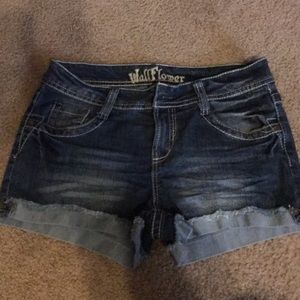 Cute jean shorts